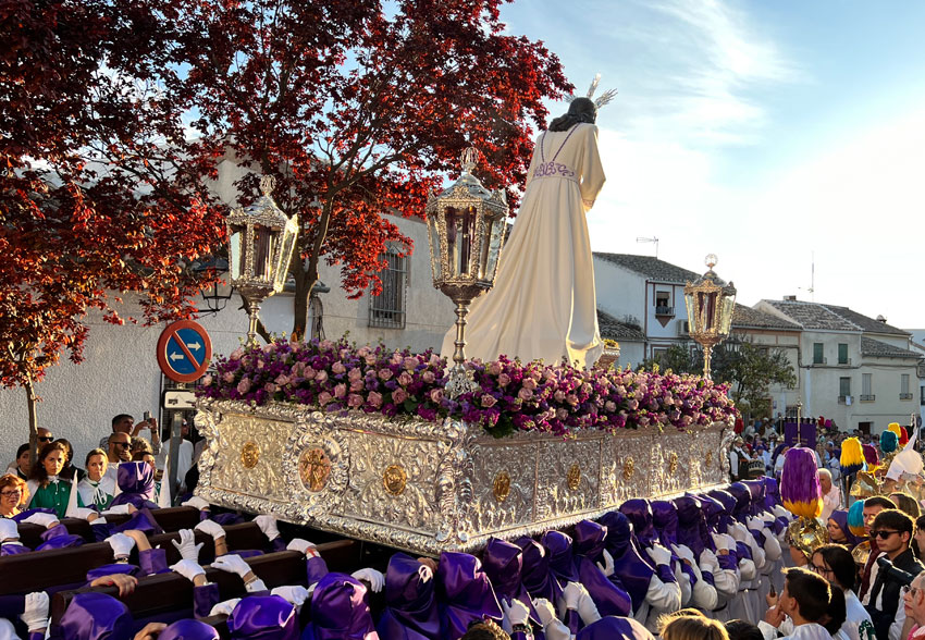 Detalle de un paso de Semana Santa